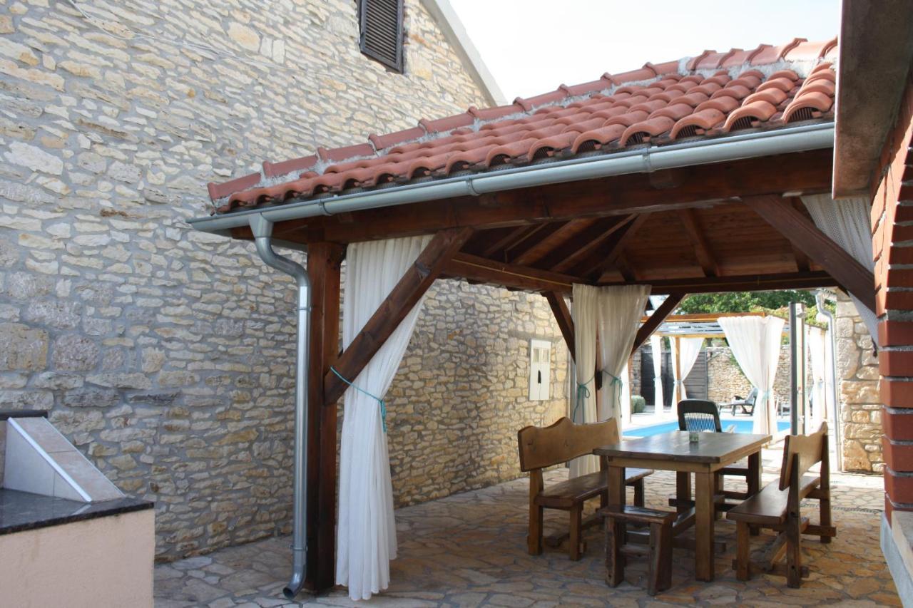 Rural House Gluic Villa Bogatic Exterior photo